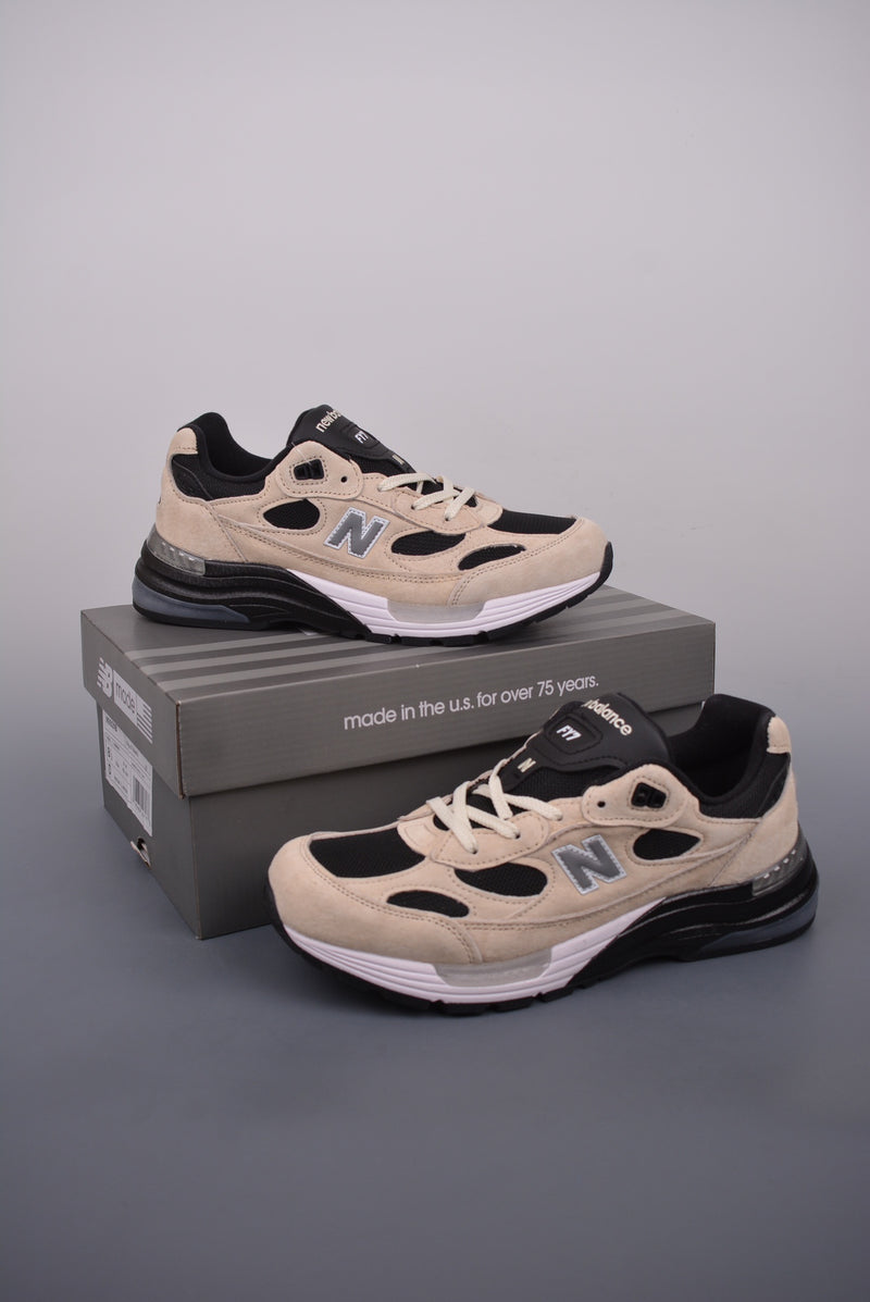 New Balance 991 V2 Desert Beige